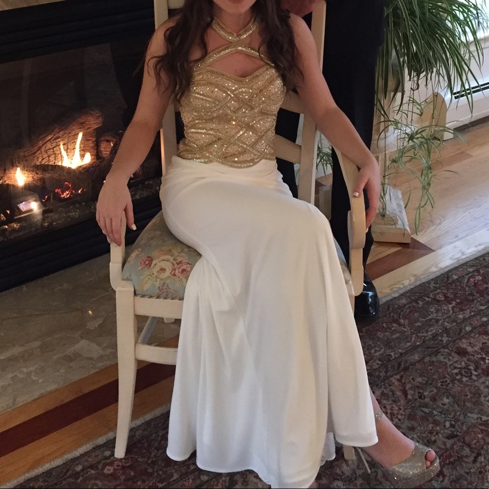 Prom dress